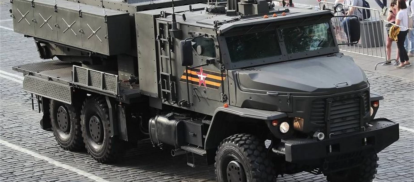 Σε παραγωγή ο νέος πολλαπλός εκτοξευτής θερμοβαρικών ρουκετών TOS-2 Tosochka (βίντεο)